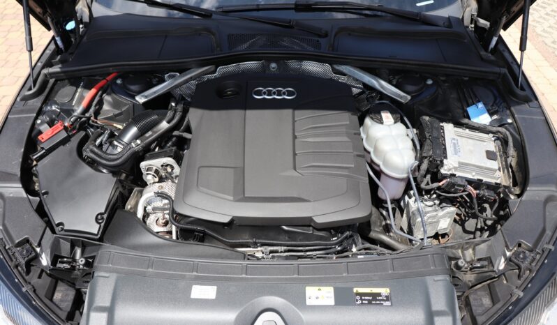AUDI A4 Avant | 2022 | 163 KM | 1968cm3 | Czarny full