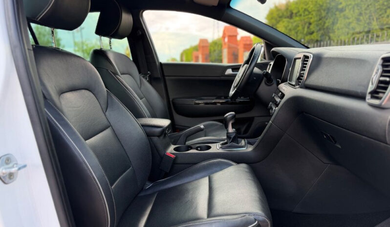KIA Sportage  | 4×4 (doł. automatycznie) | Manualna | 177 KM | Biały full