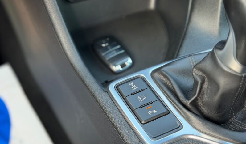 KIA Sportage  | 4×4 (doł. automatycznie) | Manualna | 177 KM | Biały full
