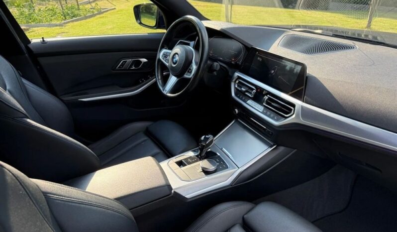 BMW Seria 3 | RWD (tył) | Automatyczna | 184 KM | Granatowy full