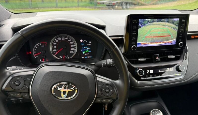 TOYOTA Corolla  | FWD (przód) | Manualna | 116 KM | Biały full