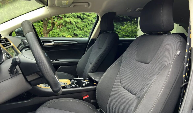 FORD Mondeo  | FWD (przód) | Manualna | 180 KM | Czarny full