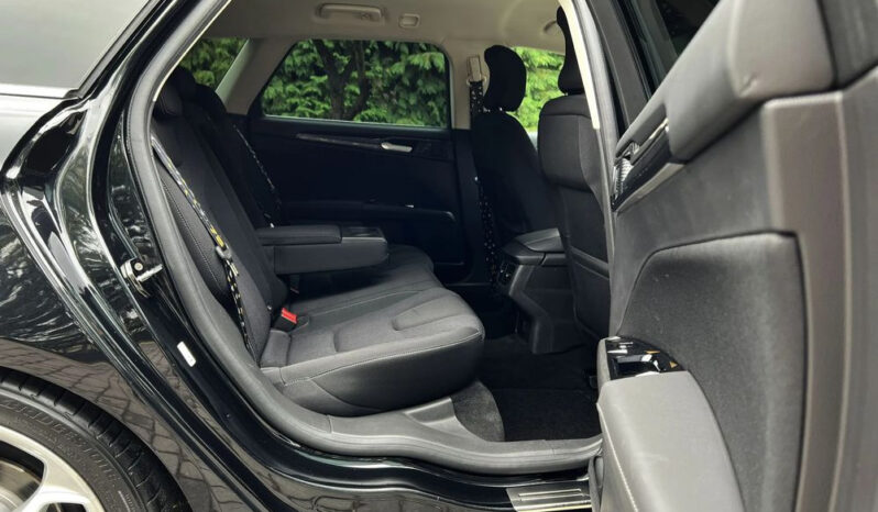 FORD Mondeo  | FWD (przód) | Manualna | 180 KM | Czarny full