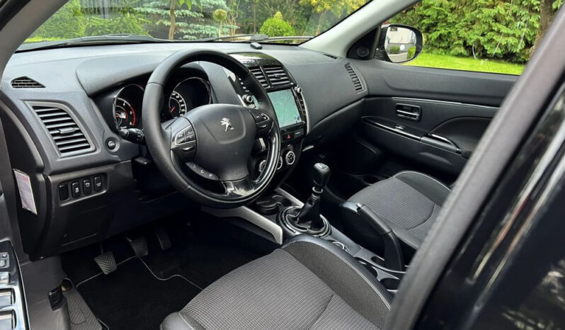 PEUGEOT 4008  | 4×4 (doł. ręcznie) | Manualna | 115 KM | Czarny full