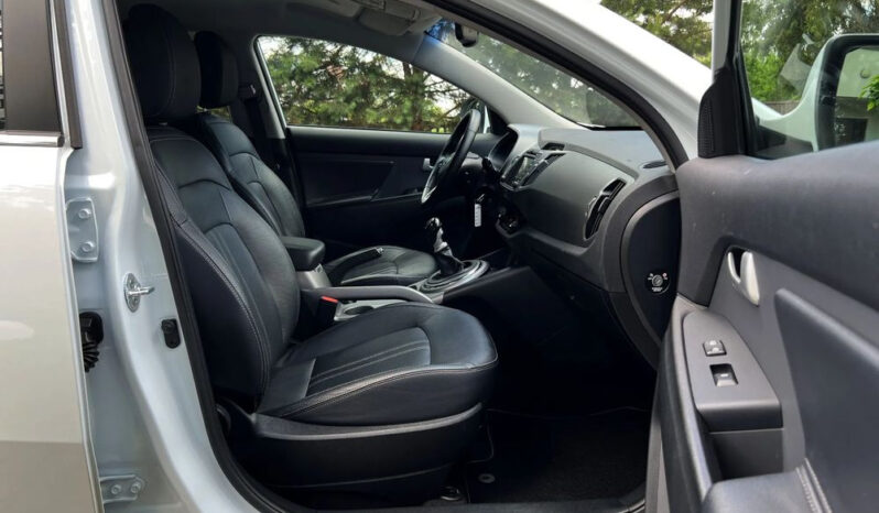 KIA Sportage  | FWD (przód) | Manualna | 135 KM | Biały full