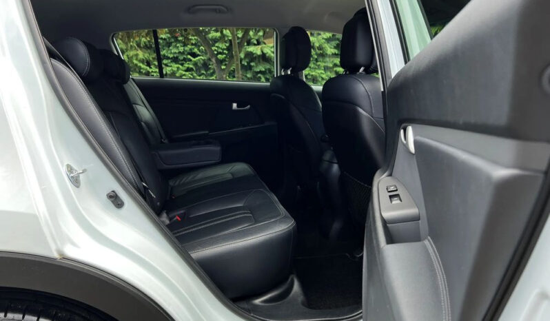 KIA Sportage  | FWD (przód) | Manualna | 135 KM | Biały full