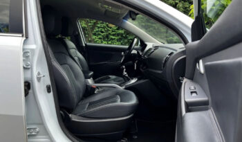 KIA Sportage  | FWD (przód) | Manualna | 135 KM | Biały full