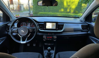 KIA Stonic  | FWD (przód) | Manualna | 84 KM | Szary full