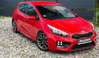 KIA Ceed  | FWD (przód) | Manualna | 204 KM | Czerwony full