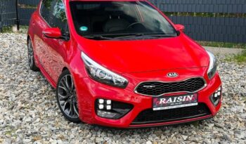 KIA Ceed  | FWD (przód) | Manualna | 204 KM | Czerwony full