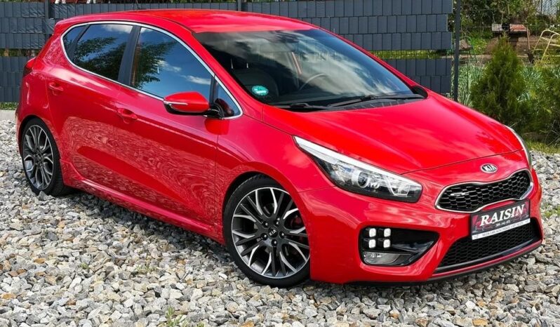 KIA Ceed  | FWD (przód) | Manualna | 204 KM | Czerwony full
