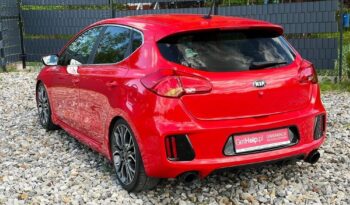 KIA Ceed  | FWD (przód) | Manualna | 204 KM | Czerwony full