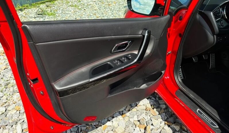 KIA Ceed  | FWD (przód) | Manualna | 204 KM | Czerwony full