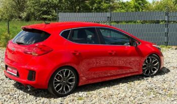 KIA Ceed  | FWD (przód) | Manualna | 204 KM | Czerwony full