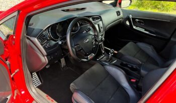 KIA Ceed  | FWD (przód) | Manualna | 204 KM | Czerwony full