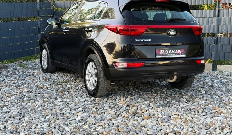 KIA Sportage  | FWD (przód) | Manualna | 132 KM | Czarny full