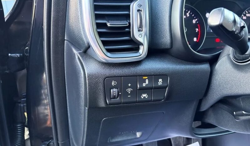 KIA Sportage  | FWD (przód) | Manualna | 132 KM | Czarny full