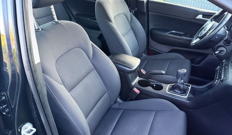 KIA Sportage  | FWD (przód) | Manualna | 132 KM | Czarny full
