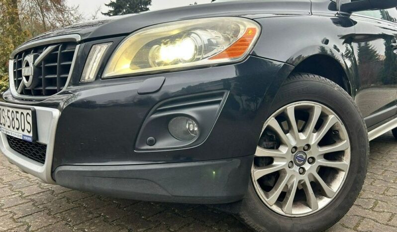 VOLVO XC 60 | 4×4 (doł. automatycznie) | Automatyczna | 205 KM | Niebieski full