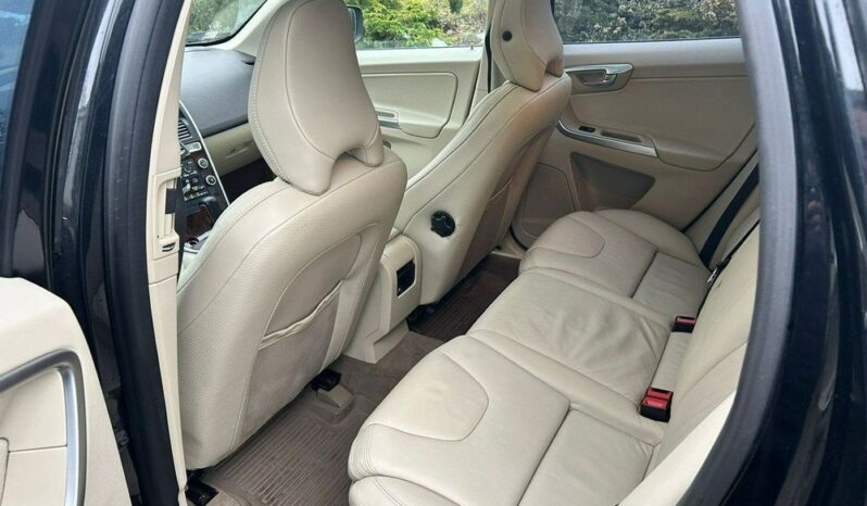 VOLVO XC 60 | 4×4 (doł. automatycznie) | Automatyczna | 205 KM | Niebieski full