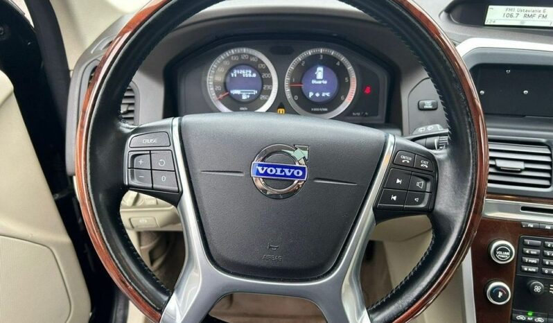 VOLVO XC 60 | 4×4 (doł. automatycznie) | Automatyczna | 205 KM | Niebieski full