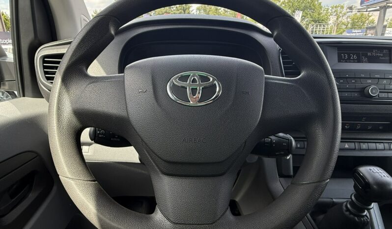 TOYOTA ProAce | FWD (przód) | Manualna | 122 KM | bialy full