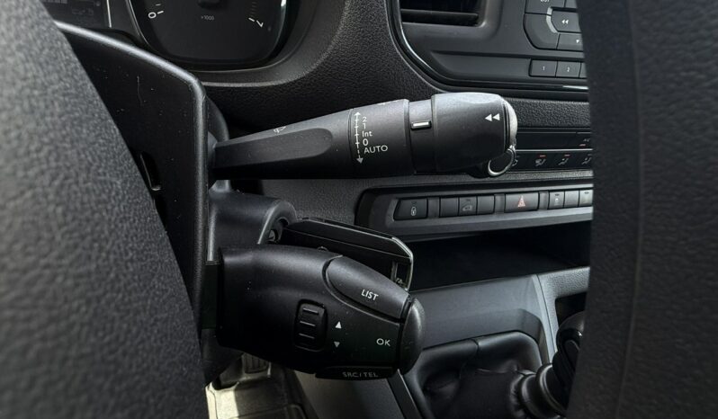TOYOTA ProAce | FWD (przód) | Manualna | 122 KM | bialy full