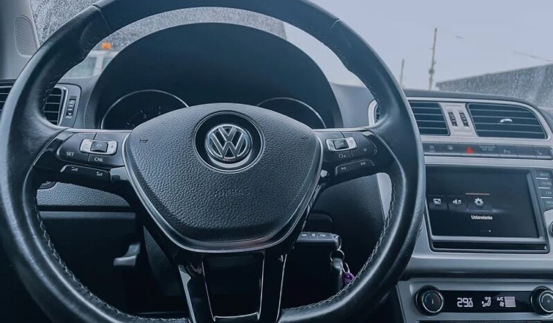 Volkswagen Polo | FWD (przód) | Automatyczna | 95 KM | Czarny full