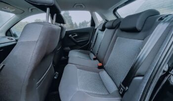 Volkswagen Polo | FWD (przód) | Automatyczna | 95 KM | Czarny full