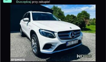 MERCEDES-BENZ GLC  | 4×4 (stały) | Automatyczna | 211 KM | Biały full