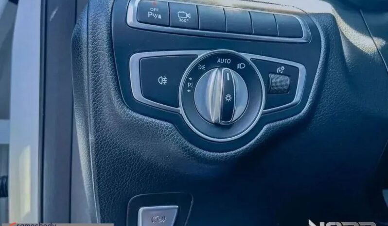 MERCEDES-BENZ GLC  | 4×4 (stały) | Automatyczna | 211 KM | Biały full
