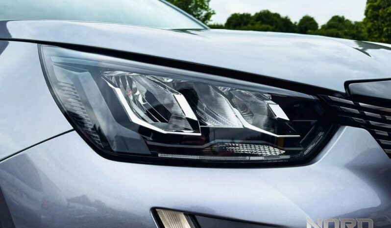 PEUGEOT 2008  | FWD (przód) | Automatyczna | 130 KM | Szary full