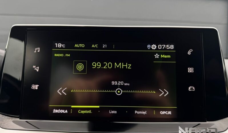 PEUGEOT 2008  | FWD (przód) | Automatyczna | 130 KM | Szary full