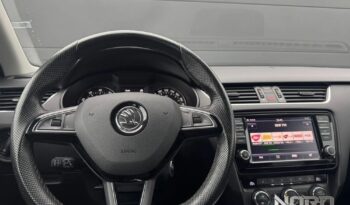 SKODA Octavia  | 4×4 (stały) | Automatyczna | 180 KM | Biały full