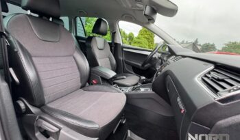 SKODA Octavia  | 4×4 (stały) | Automatyczna | 180 KM | Biały full