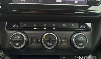 SKODA Octavia  | 4×4 (stały) | Automatyczna | 180 KM | Biały full