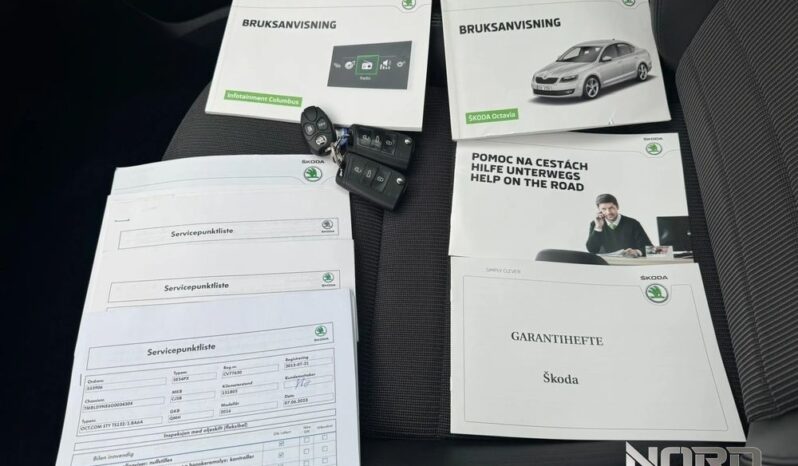 SKODA Octavia  | 4×4 (stały) | Automatyczna | 180 KM | Biały full