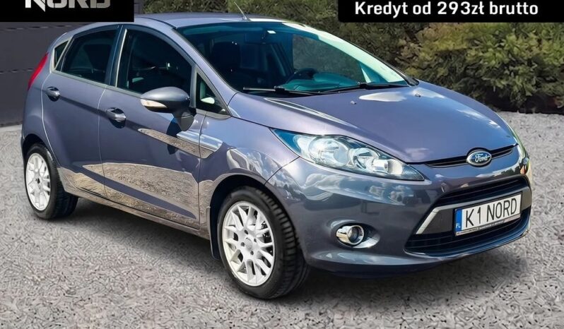Ford Fiesta  | Fwd (Przód) | Manualna | 82 Km | Szary