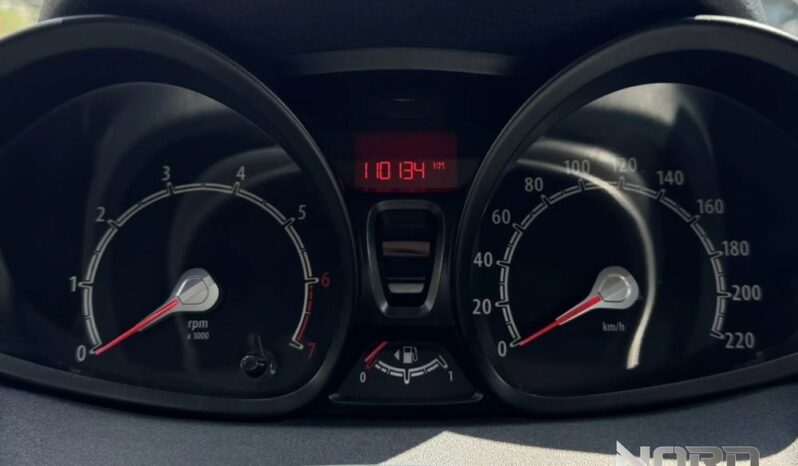 FORD Fiesta  | FWD (przód) | Manualna | 82 KM | Szary full