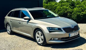 SKODA Superb  | 4×4 (stały) | Manualna | 150 KM | Beżowy full