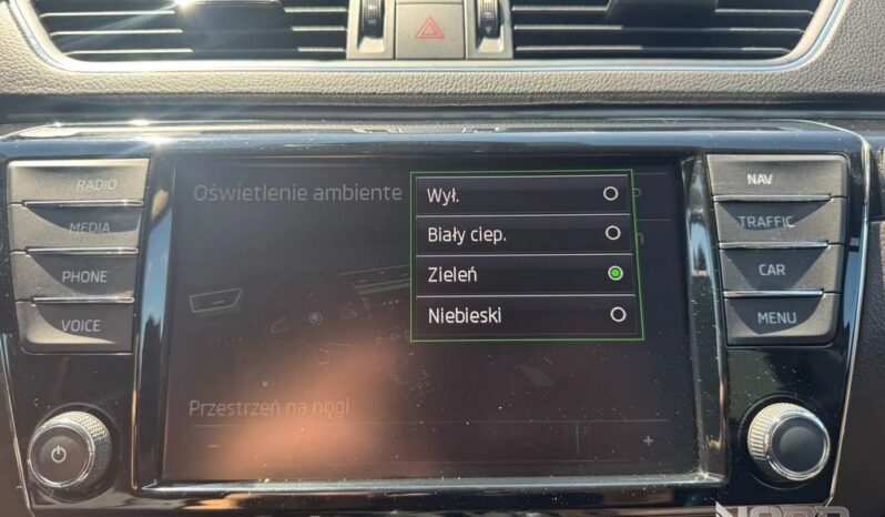 SKODA Superb  | 4×4 (stały) | Manualna | 150 KM | Beżowy full