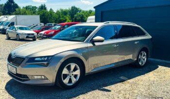 SKODA Superb  | 4×4 (stały) | Manualna | 150 KM | Beżowy full