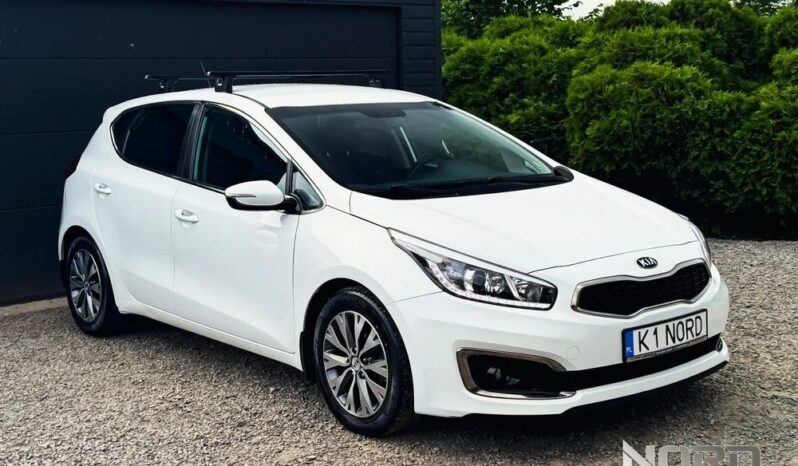 KIA Ceed  | FWD (przód) | Manualna | 100 KM | Biały full