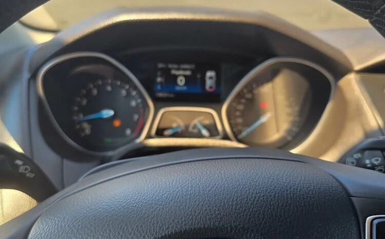 FORD Focus  | FWD (przód) | Manualna | 125 KM | Czarny full
