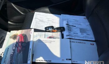 KIA Sportage  | 4×4 (doł. automatycznie) | Automatyczna | 136 KM | Czarny full