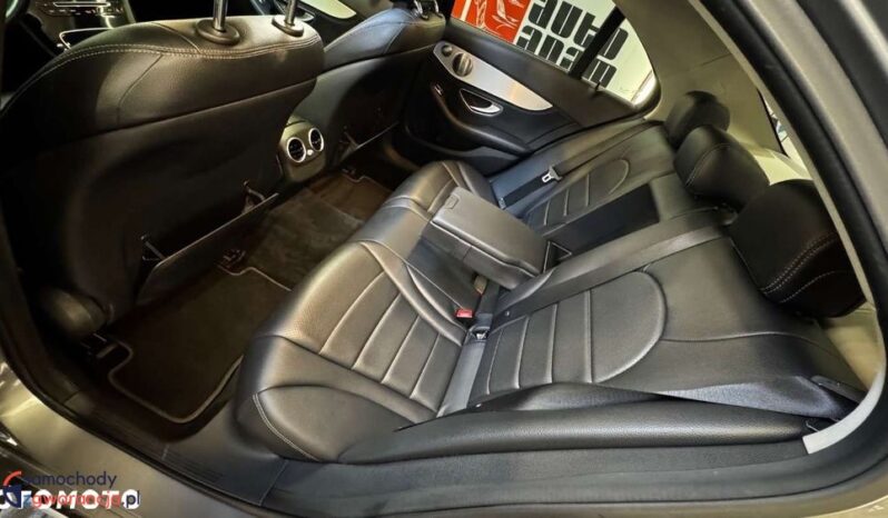 Mercedes-Benz Klasa C | 4×4 (stały) | Automatyczna | 245 KM | Szary full