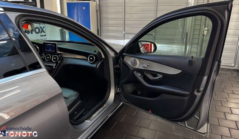 Mercedes-Benz Klasa C | 4×4 (stały) | Automatyczna | 245 KM | Szary full