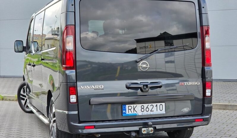 OPEL Vivaro | FWD (przód) | Manualna | 145 KM | Szary full
