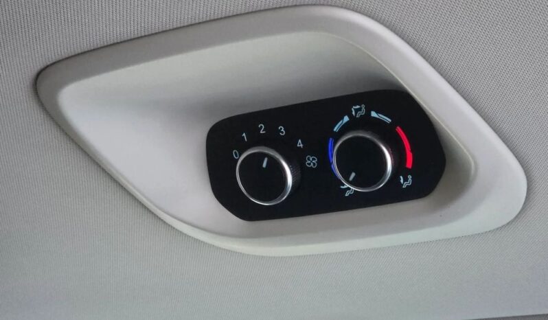 FORD Tourneo Custom  | FWD (przód) | Automatyczna | 130 KM | Niebieski full