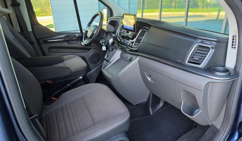 FORD Tourneo Custom  | FWD (przód) | Automatyczna | 130 KM | Niebieski full